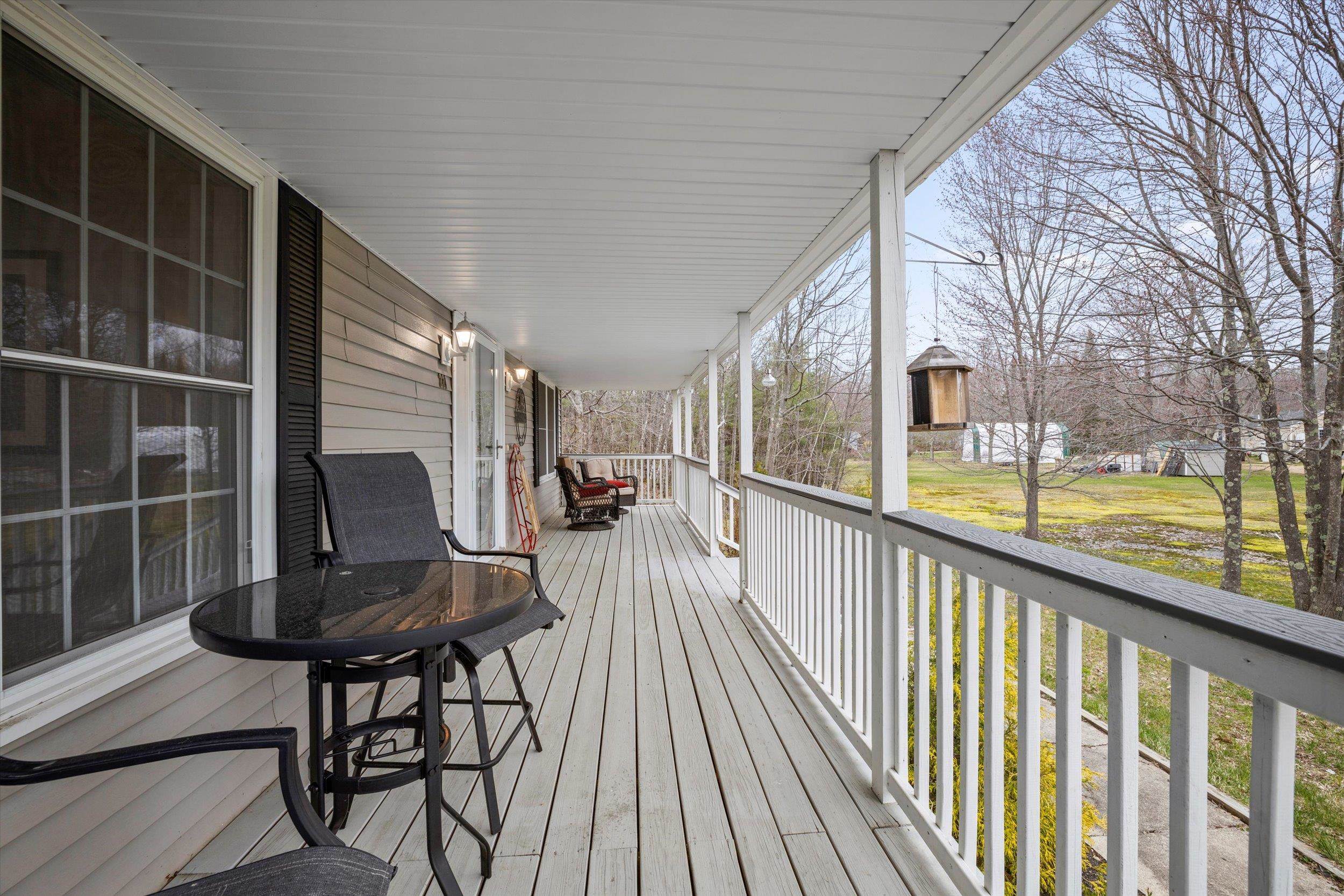 221 Salmon Falls Road Rochester, NH 03868 - Photo 4 of 40