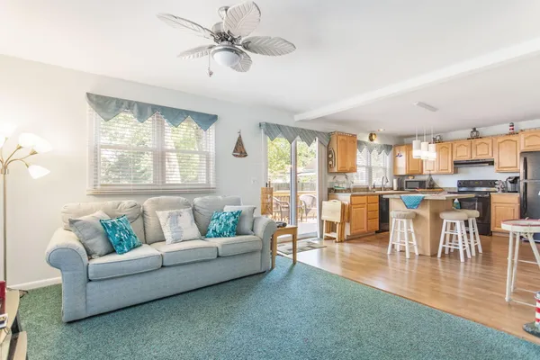 $374,900 | 7370 North North Shore Dr Haven, Unit 23, South Haven, MI 49090