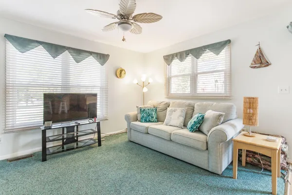 $374,900 | 7370 North North Shore Dr Haven, Unit 23, South Haven, MI 49090