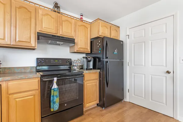 $374,900 | 7370 North North Shore Dr Haven, Unit 23, South Haven, MI 49090