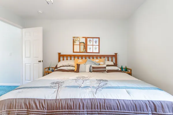 $374,900 | 7370 North North Shore Dr Haven, Unit 23, South Haven, MI 49090