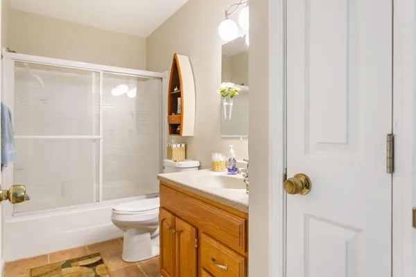 $374,900 | 7370 North North Shore Dr Haven, Unit 23, South Haven, MI 49090