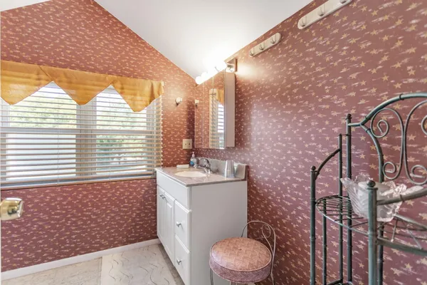 $374,900 | 7370 North North Shore Dr Haven, Unit 23, South Haven, MI 49090