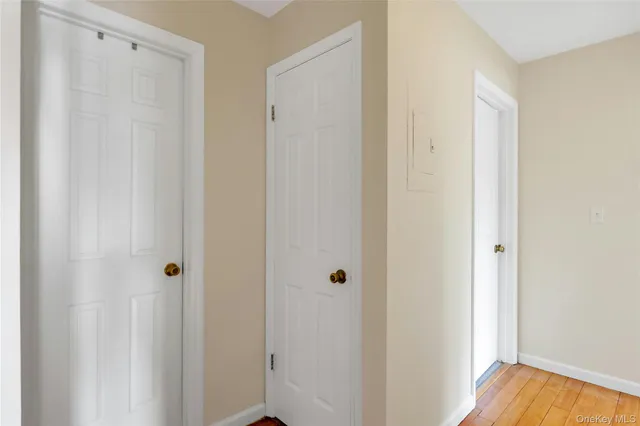 a view of bathroom with shower curtain