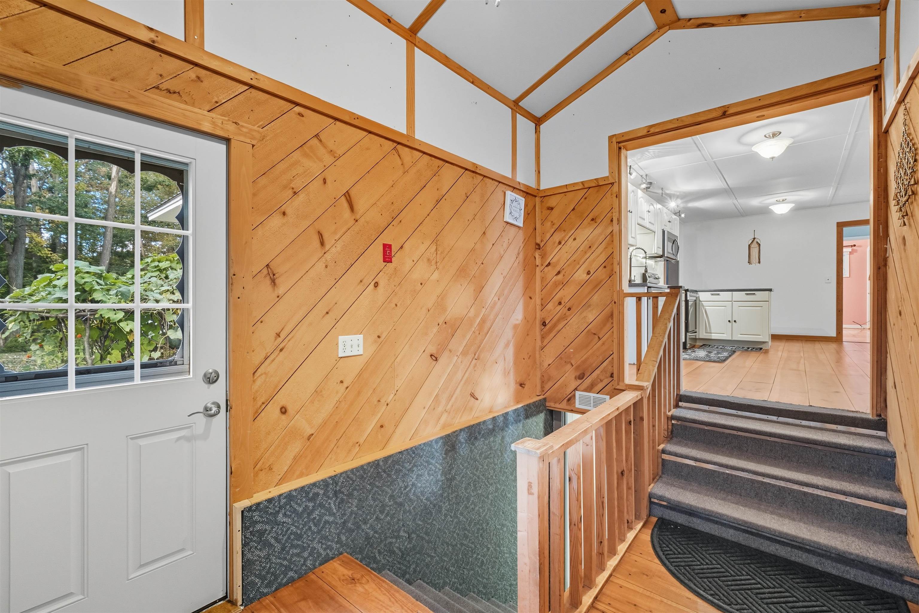 3 Duval Street South Burlington, VT 05403 - Photo 24 of 49