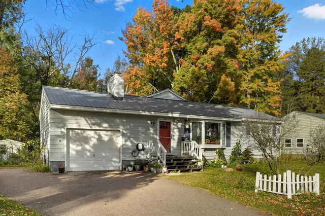 $545,000 | 3 Duval Street, South Burlington, VT 05403