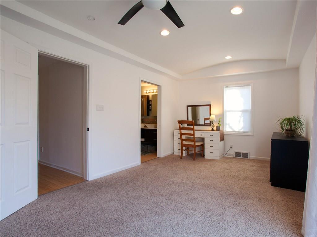 2412 Marbury Road Churchill, PA 15221 - Photo 13 of 25 Gallery Image 13