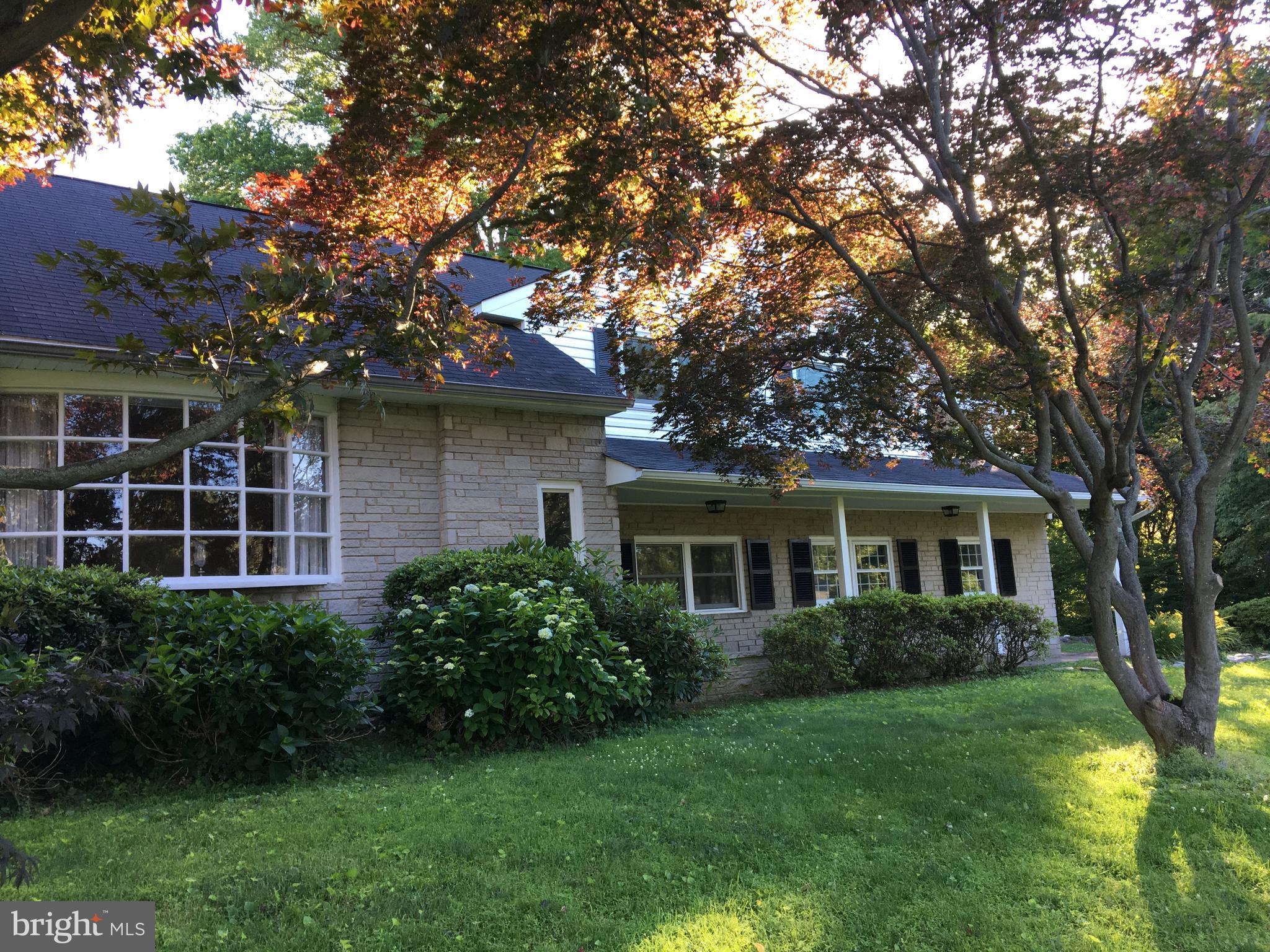 58 Hoover Road Huntingdon Valley, PA 19006 - Photo 42 of 46 Dawn to Dusk - Spectacular!