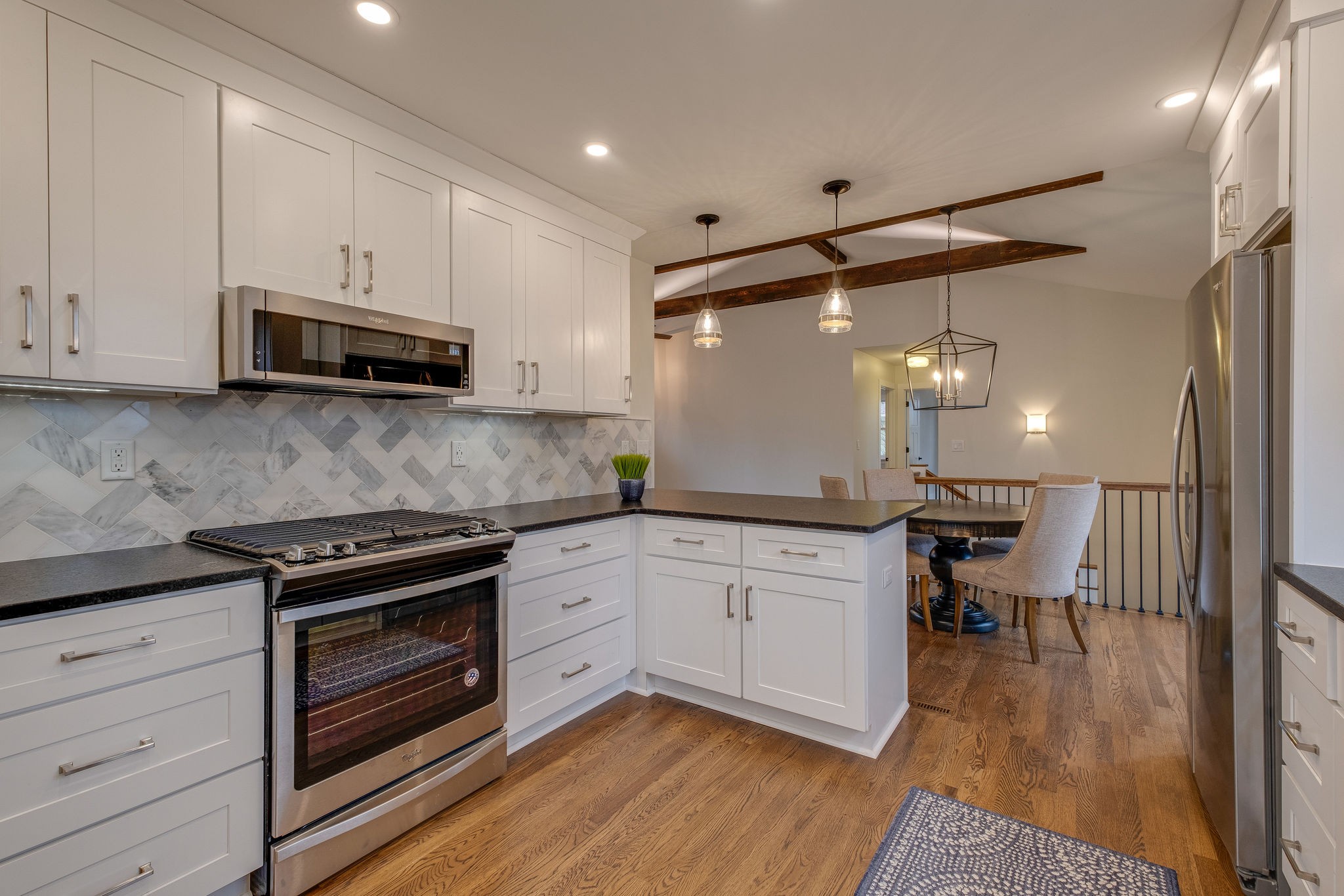 2426 Cabin Hill Road Nashville, TN 37214 - Photo 12 of 36