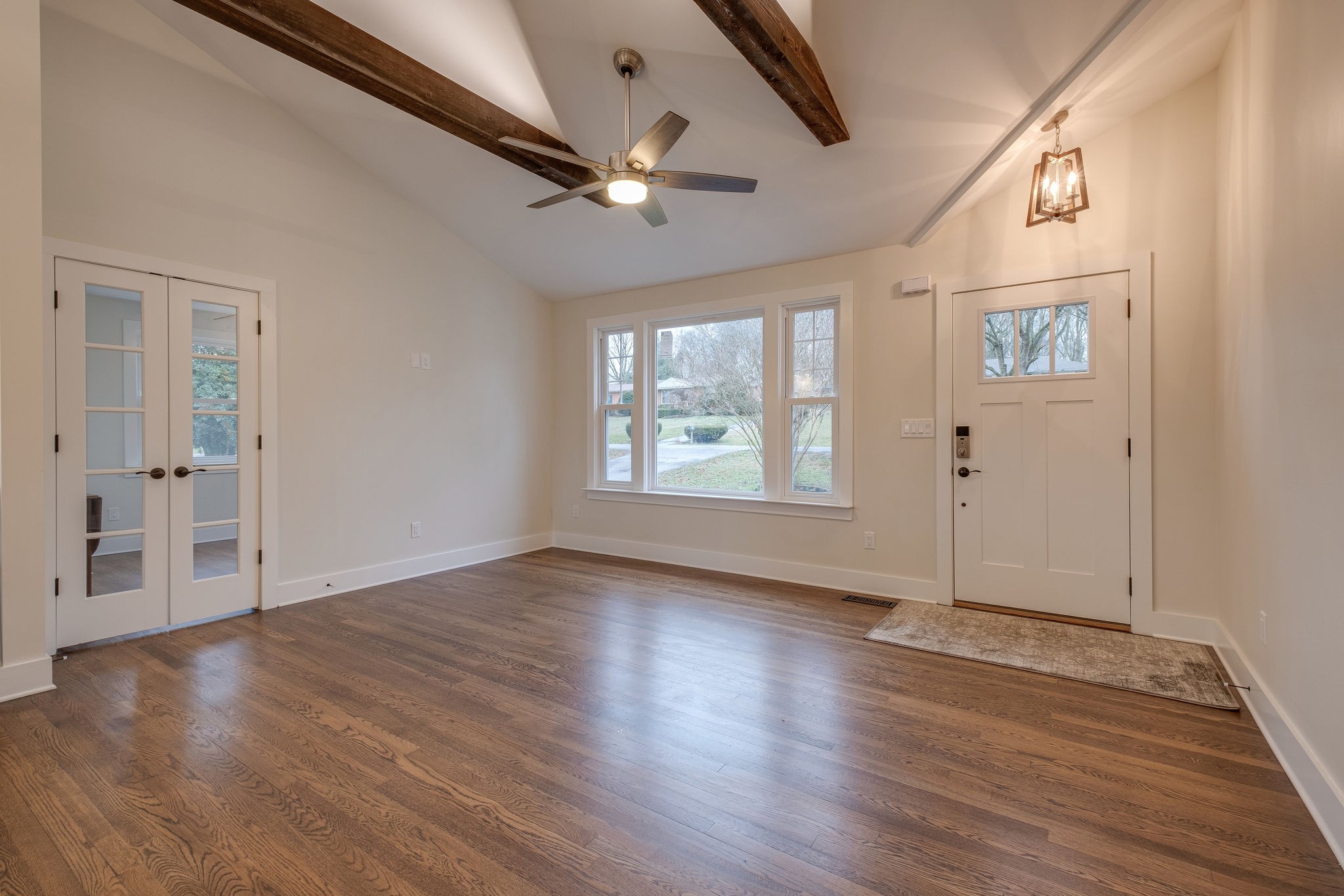 2426 Cabin Hill Road Nashville, TN 37214 - Photo 7 of 36