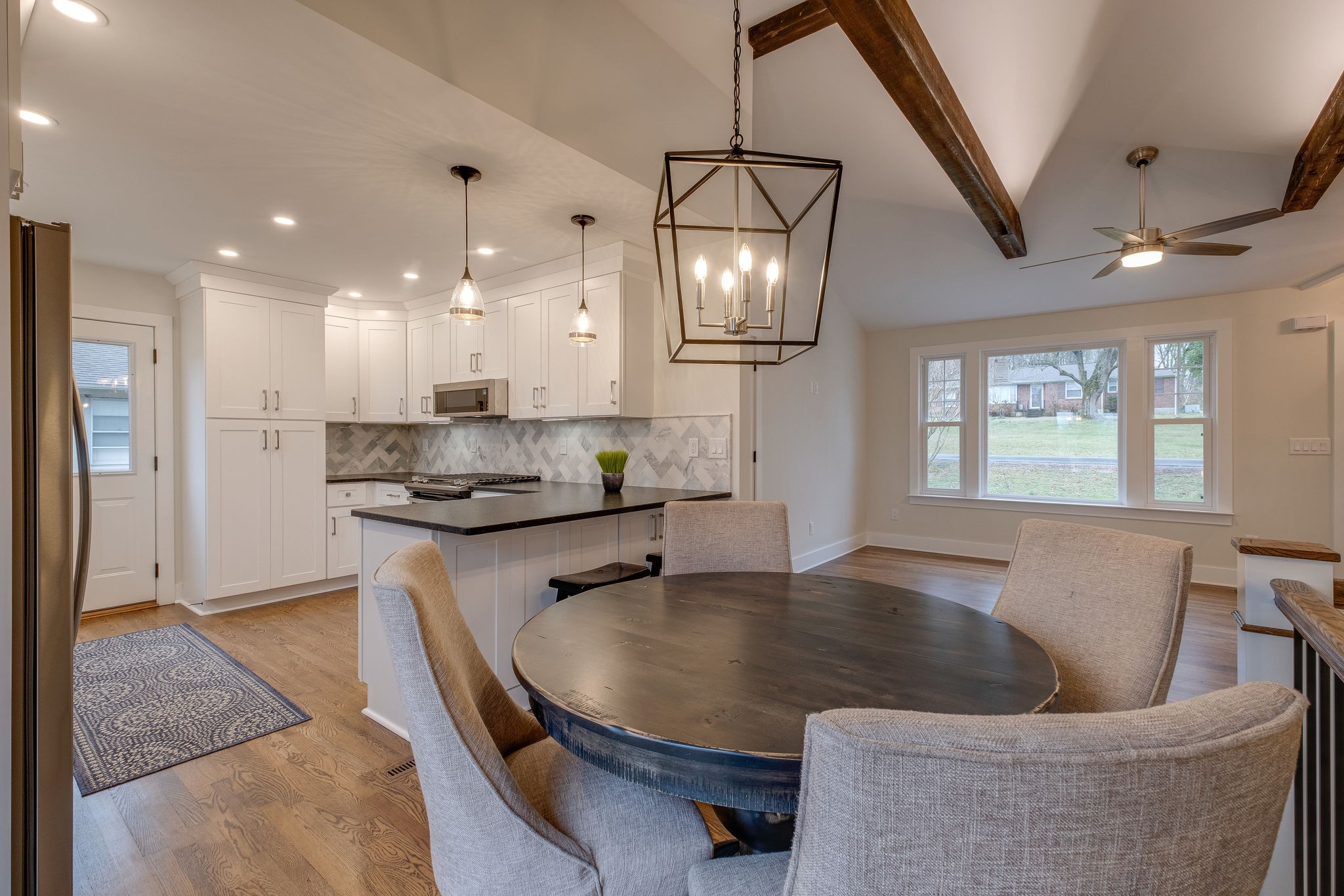 2426 Cabin Hill Road Nashville, TN 37214 - Photo 9 of 36
