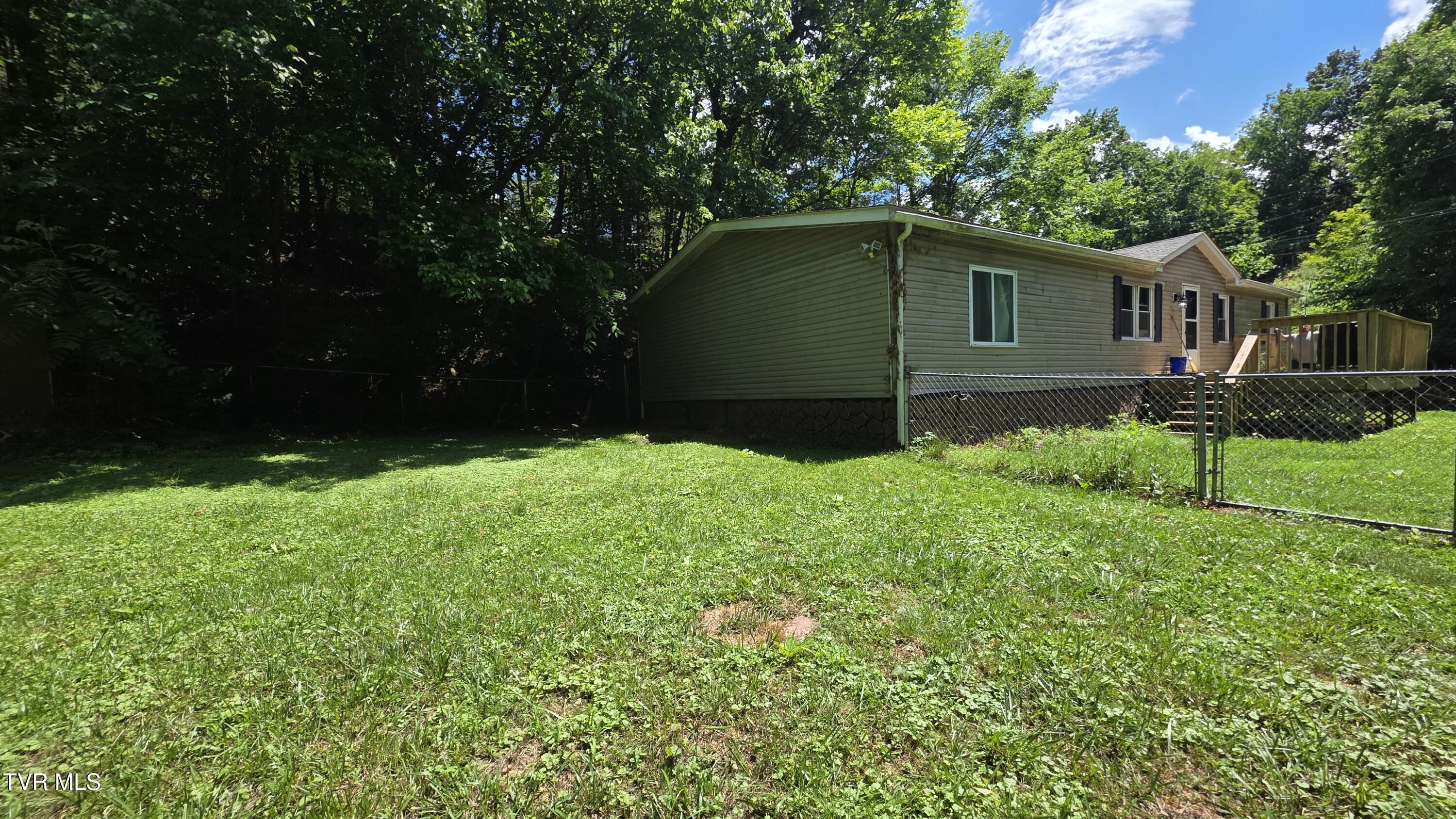 110 Hughes Road Johnson City, TN 37601 - Photo 16 of 19 20260614_145930