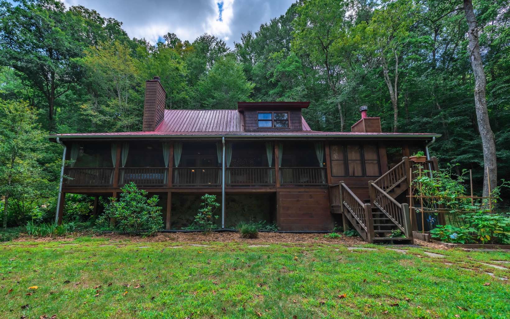 438 Pigeon Creek Road Blue Ridge, GA 30513 - Photo 1 of 1 Main View