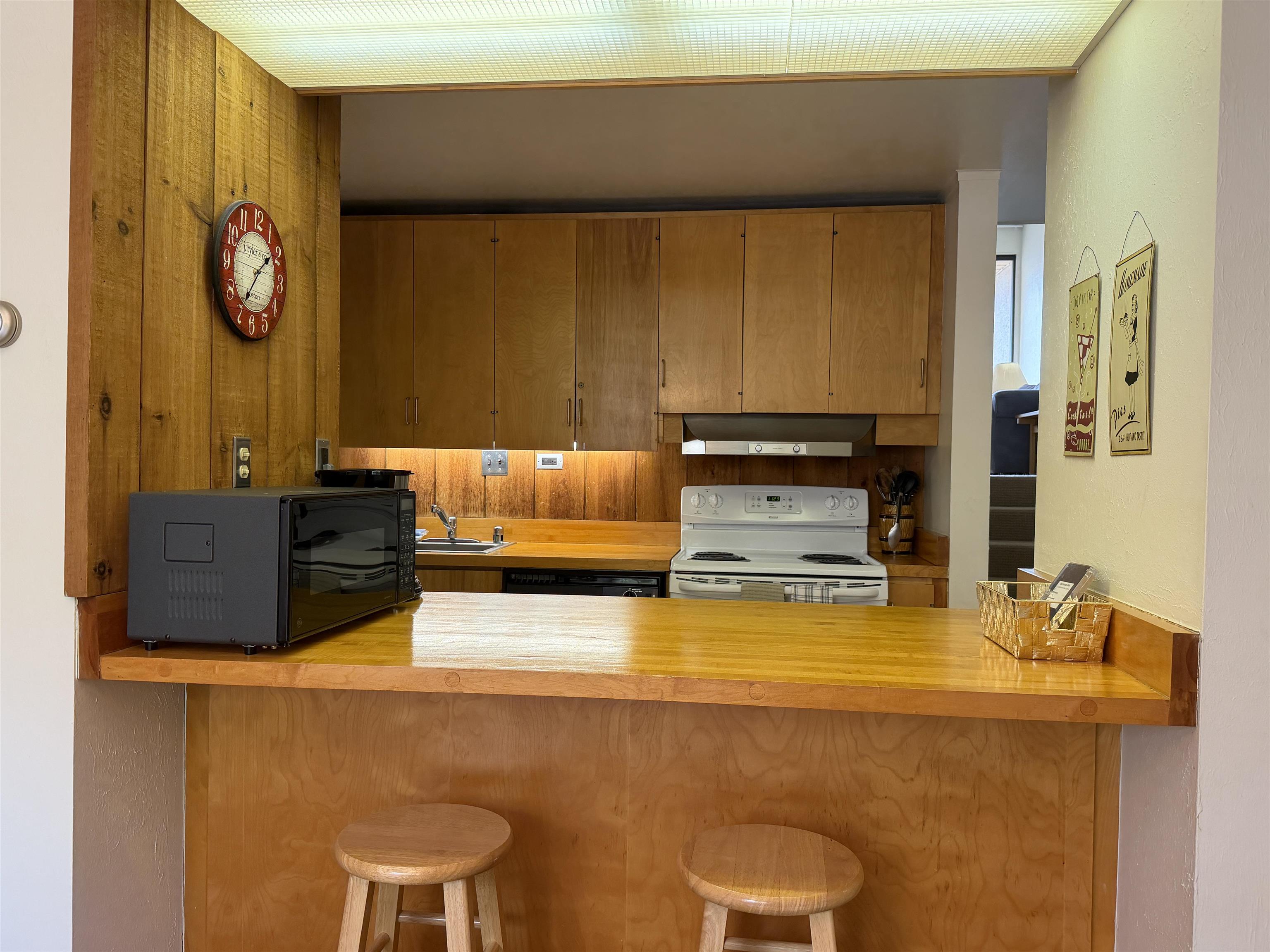 1275 Notchbrook Road, Unit 20 AB Stowe, VT 05672 - Photo 5 of 23