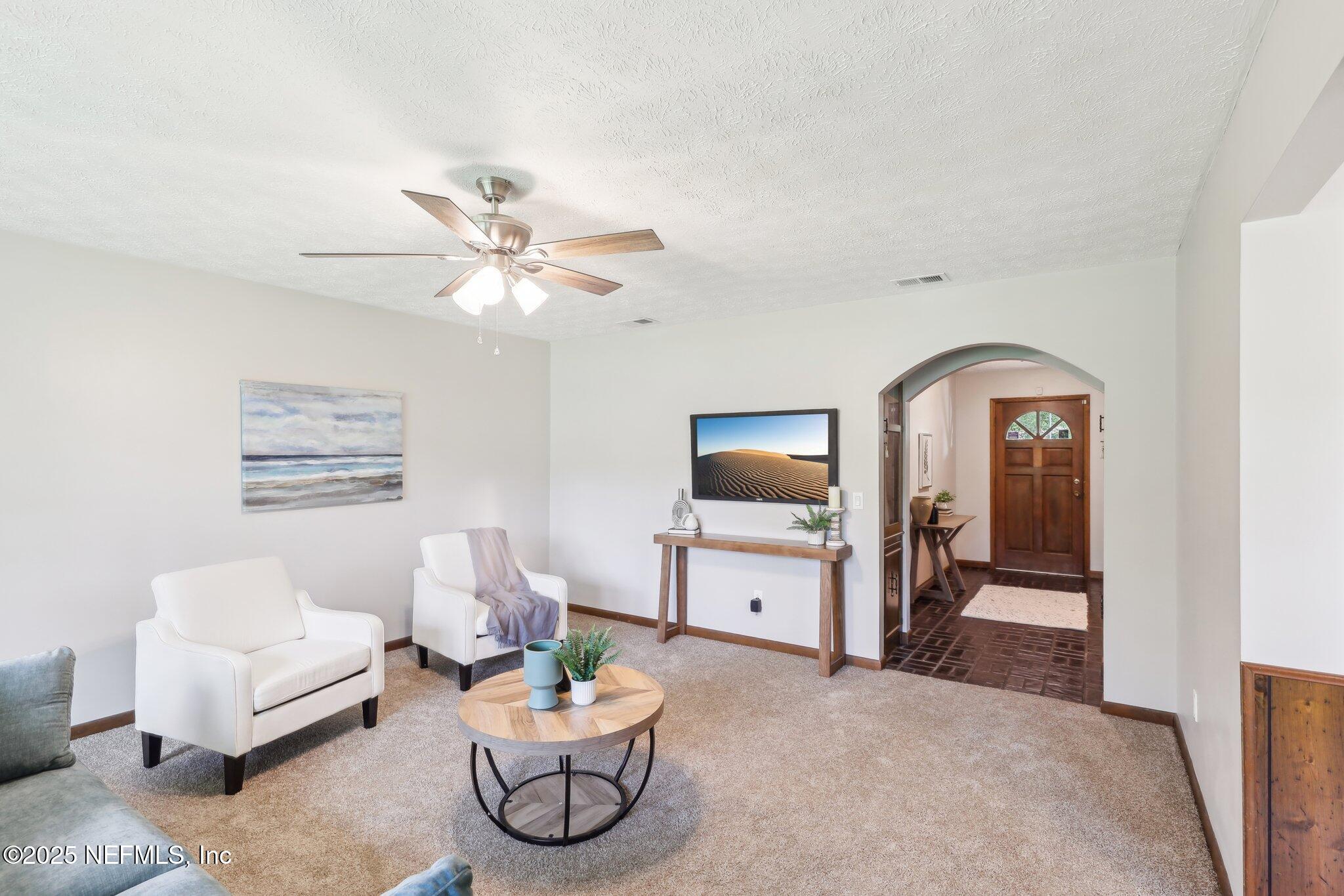14163 Blanche Road Jacksonville, FL 32223 - Photo 14 of 58 Living Room