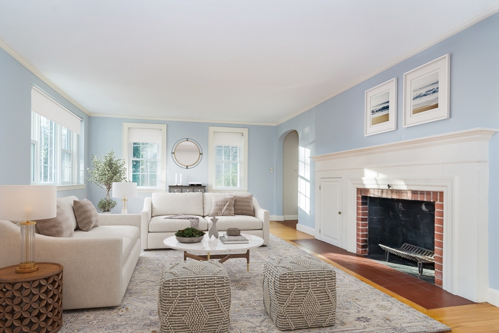 13 Millbrook Road Westwood, MA 02090 - Photo 5 of 28 Gallery Image 5
