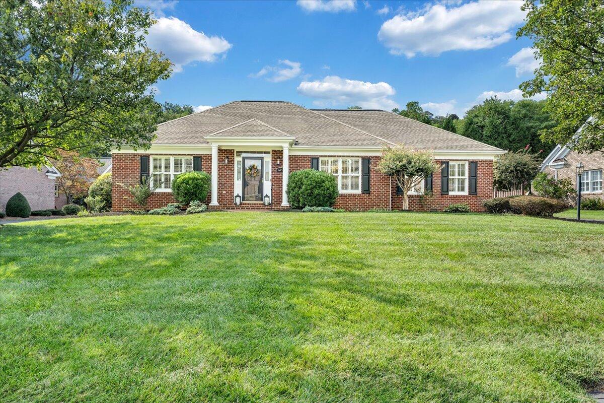 613 Highfield Road Salem, VA 24153 - Photo 1 of 86 01-MIB06692