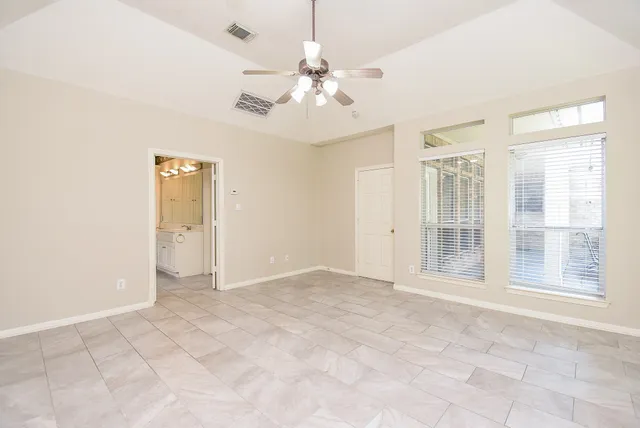 $2,950 | 1714 Wellington Way, Houston, TX 77055