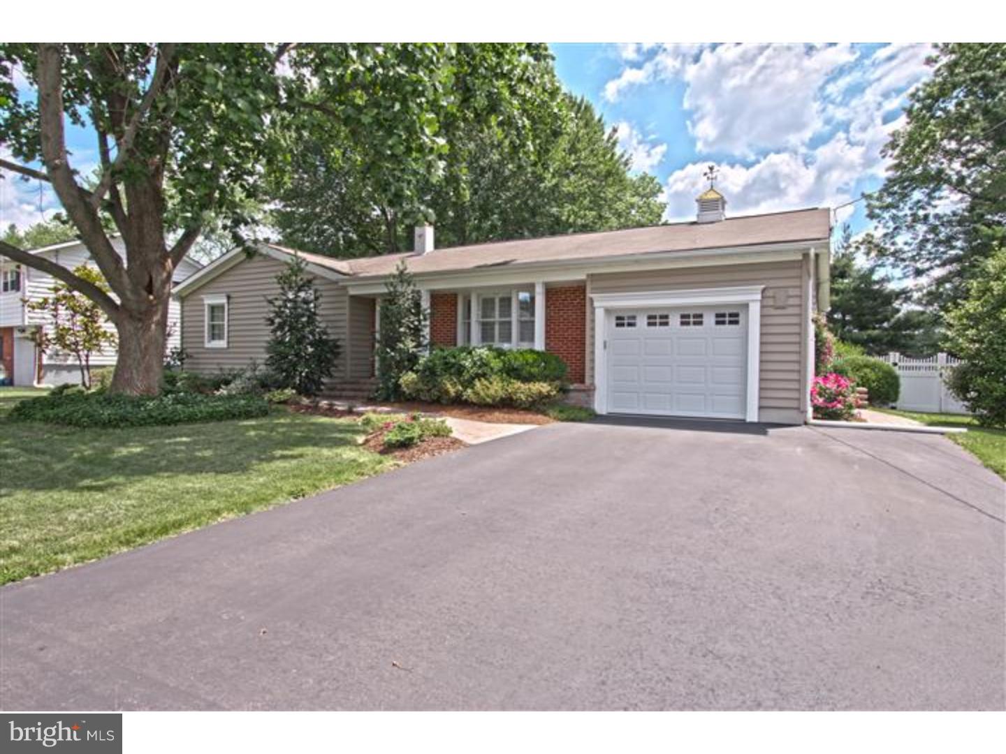 14 Compton Way Hamilton Square, NJ 08690 - Photo 1 of 25