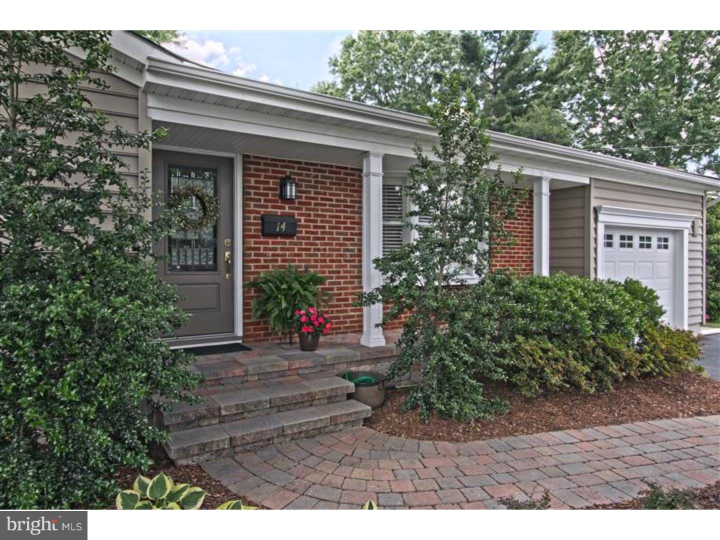 14 Compton Way Hamilton Square, NJ 08690 - Photo 3 of 25