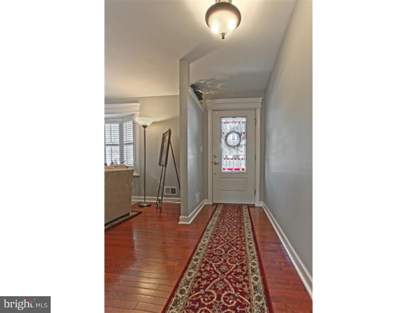 14 Compton Way Hamilton Square, NJ 08690 - Photo 4 of 25