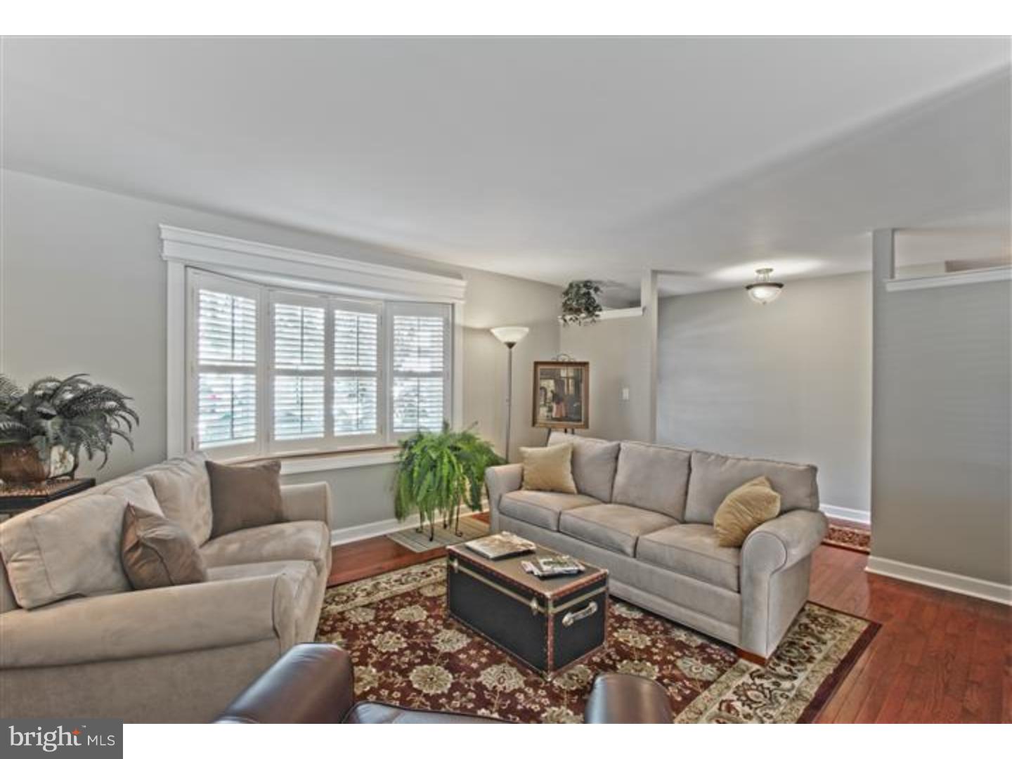 14 Compton Way Hamilton Square, NJ 08690 - Photo 5 of 25