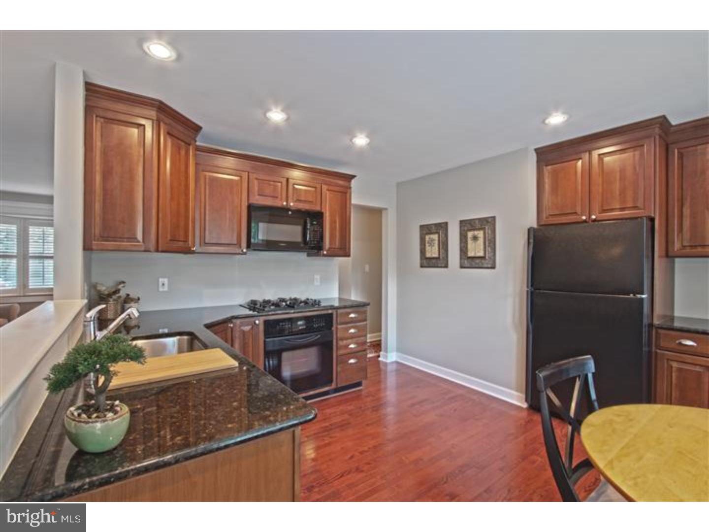 14 Compton Way Hamilton Square, NJ 08690 - Photo 10 of 25
