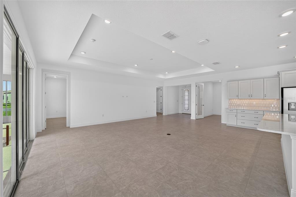 10302 Southwest 84th St Road Ocala, FL 34481 - Photo 12 of 46 Gallery Image 12