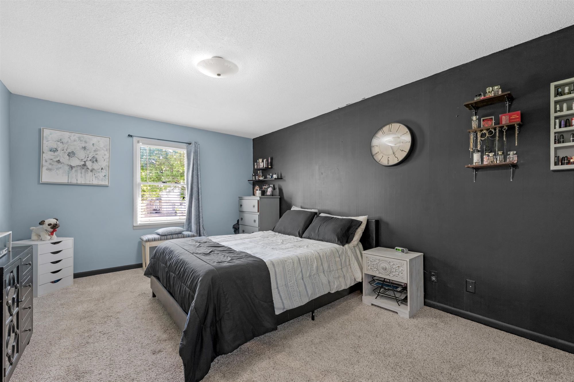 601 Courthouse View Street Lafayette, TN 37083 - Photo 13 of 25 a bedroom with a bed and a window