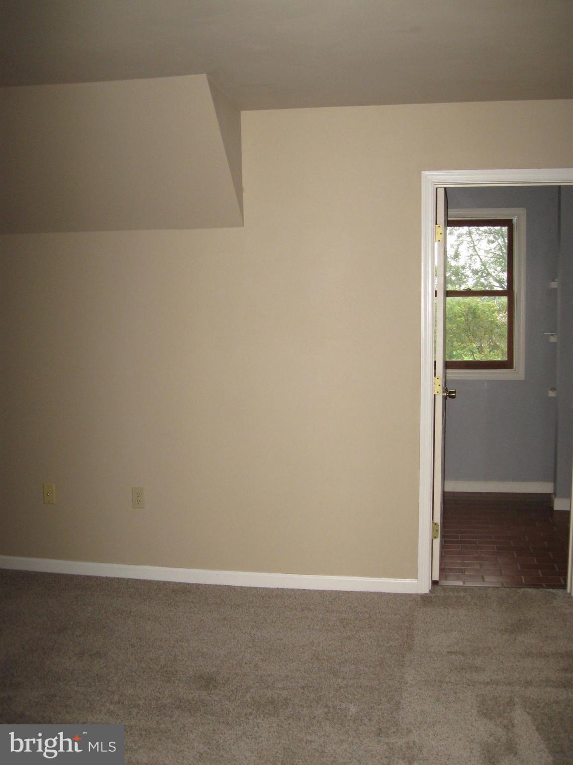 423 Cardinal Road Lititz, PA 17543 - Photo 13 of 21