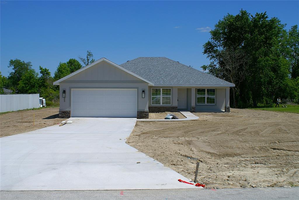 133 Larch Road Ocala, FL 34480 - Photo 2 of 29