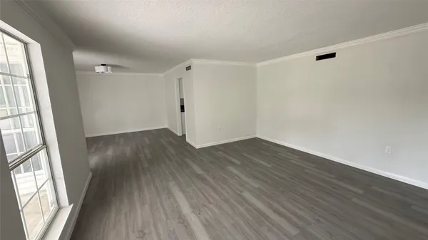 $395,000 | 4409 Hillbrook Drive, Orange, TX 77632