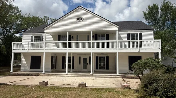 $385,000 | 4409 Hillbrook Drive, Orange, TX 77632