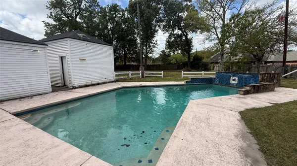 $385,000 | 4409 Hillbrook Drive, Orange, TX 77632