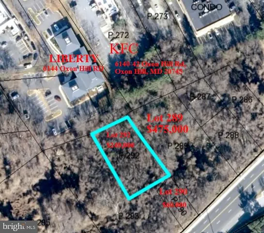 a close up of a street sign