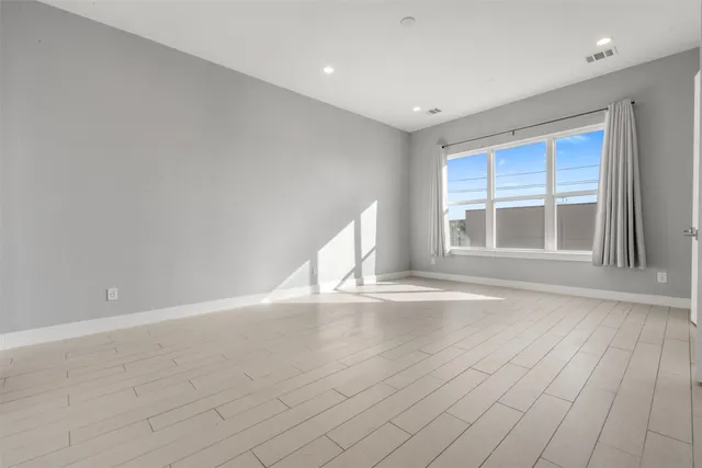 $3,800 | 6106 Clarkson Lane, Unit D, Houston, TX 77055