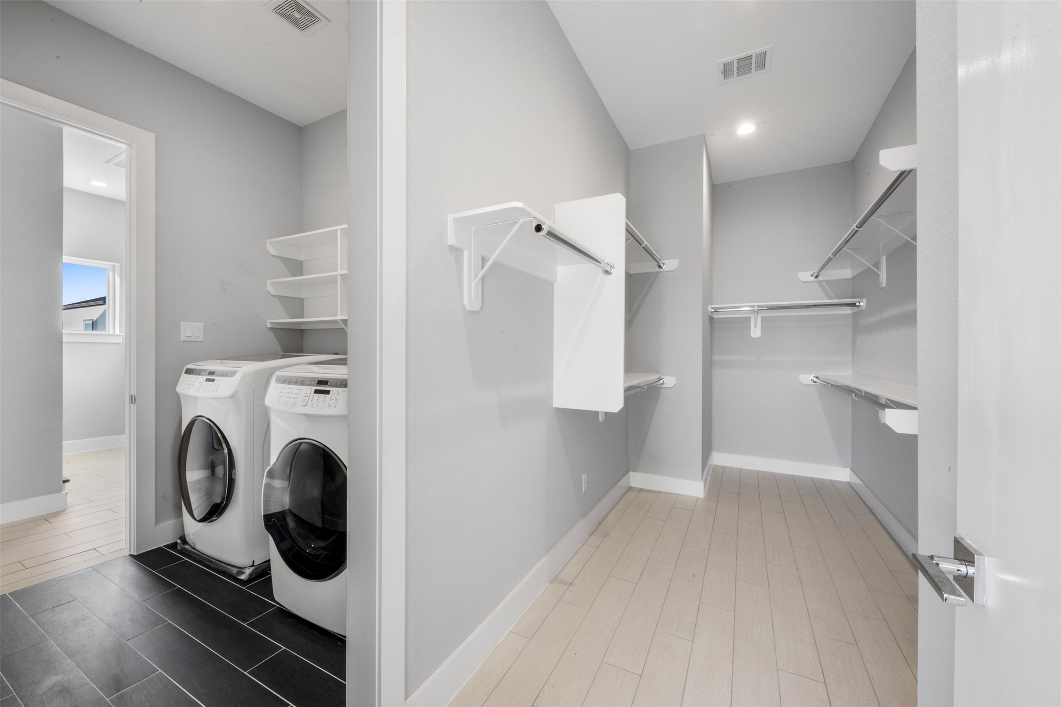 6106 Clarkson Lane, Unit D Houston, TX 77055 - Photo 23 of 37