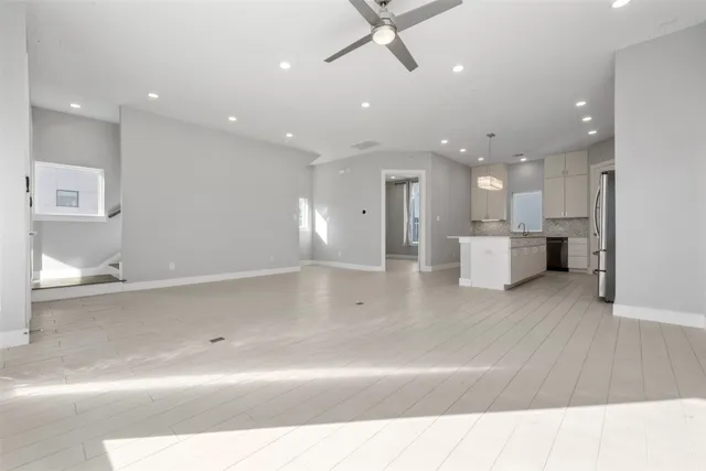 $3,800 | 6106 Clarkson Lane, Unit D, Houston, TX 77055