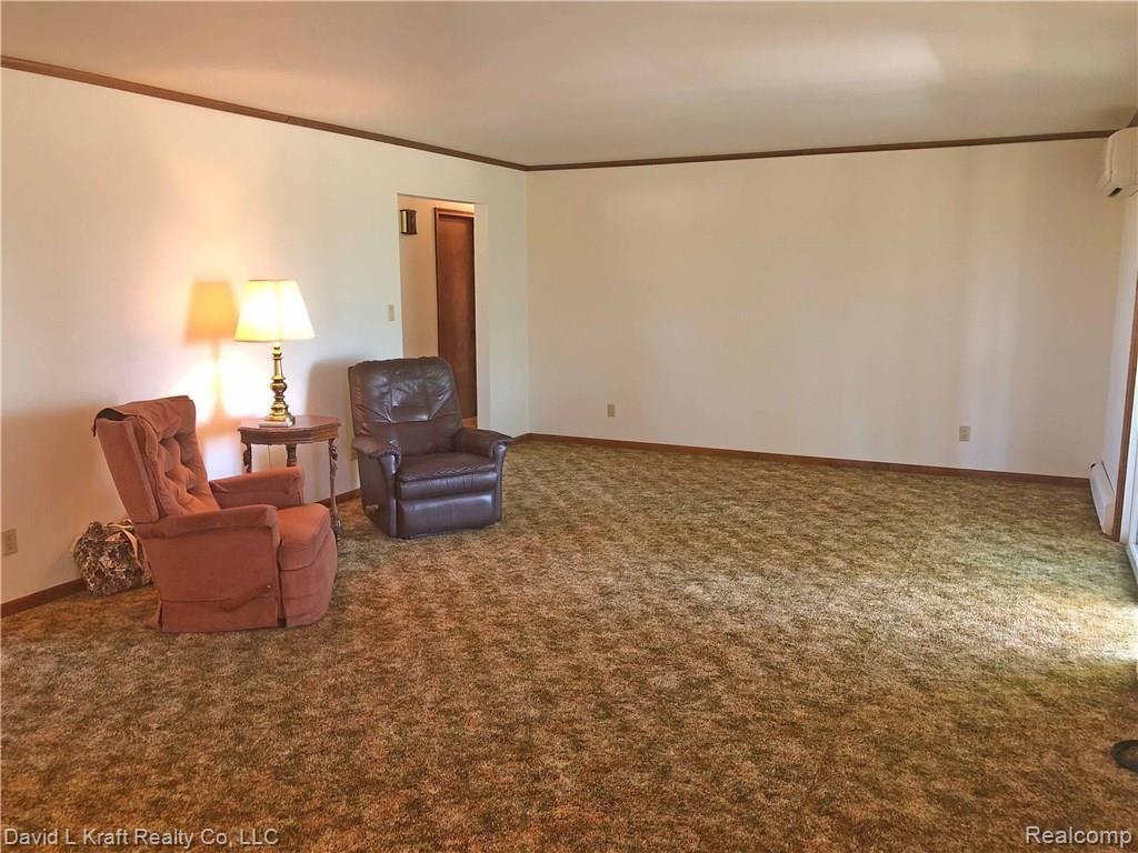 7889 Pigeon Road Pigeon, MI 48755 - Photo 7 of 28 7889PigeonRdLR2.jpg