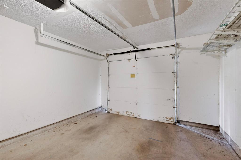 9222 Church Road, Unit 112 Dallas, TX 75231 - Photo 20 of 22 a view of a room with an empty space