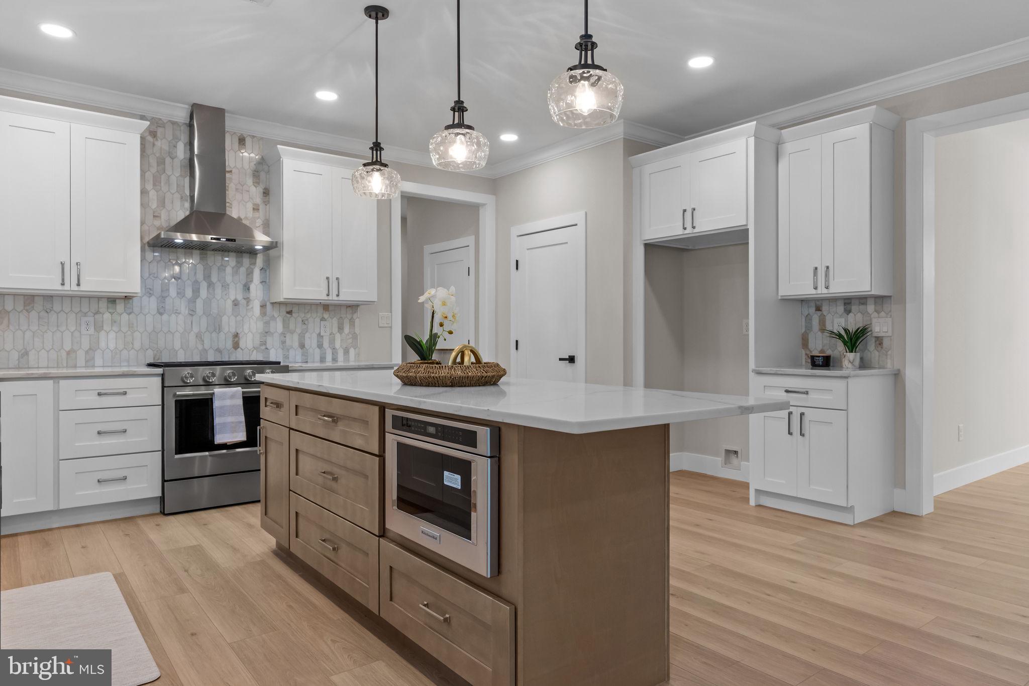 1187 Street Road Southampton, PA 18966 - Photo 18 of 57 Kitchen