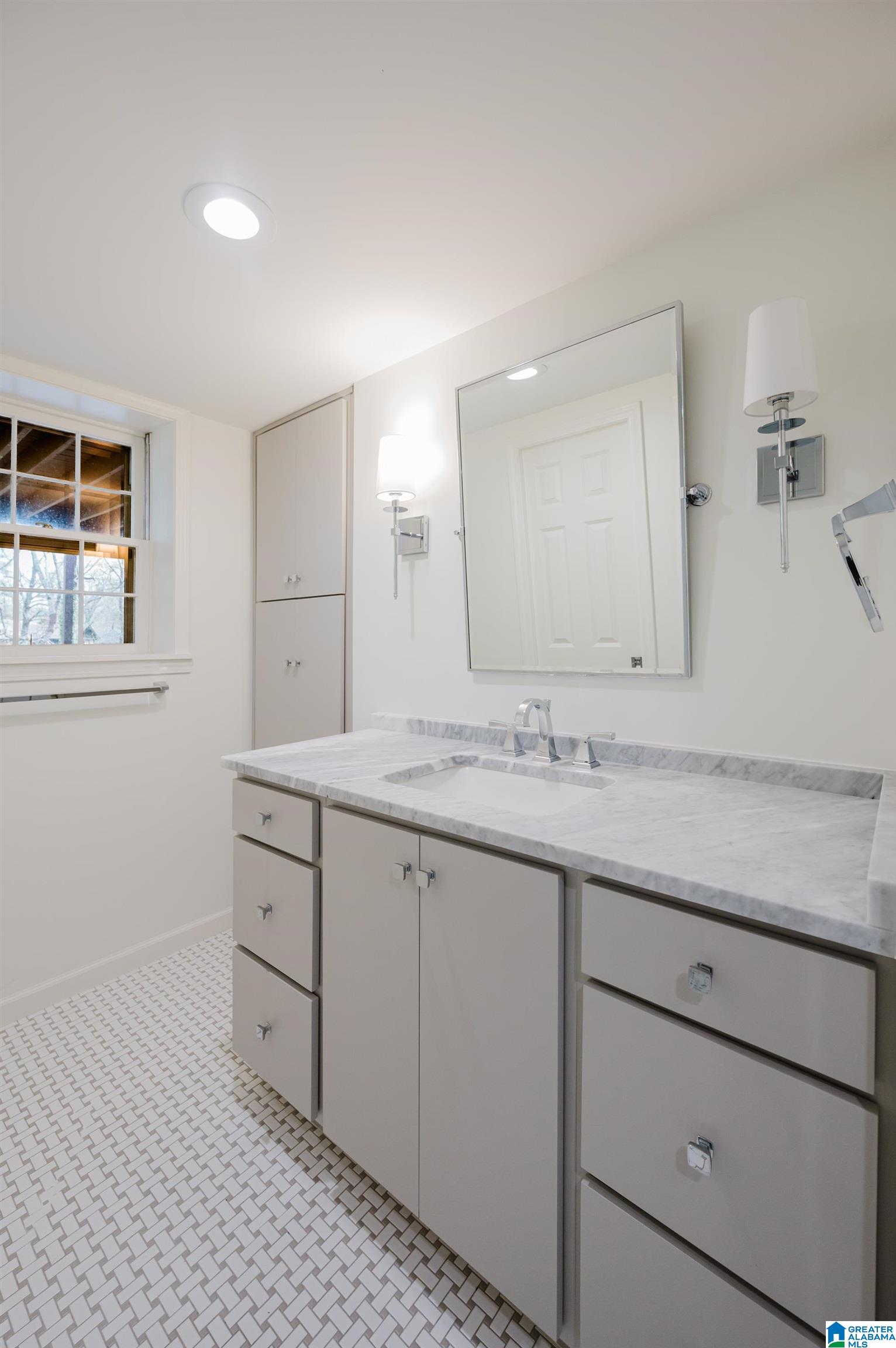 3732 Rockhill Road Birmingham, AL 35223 - Photo 47 of 68