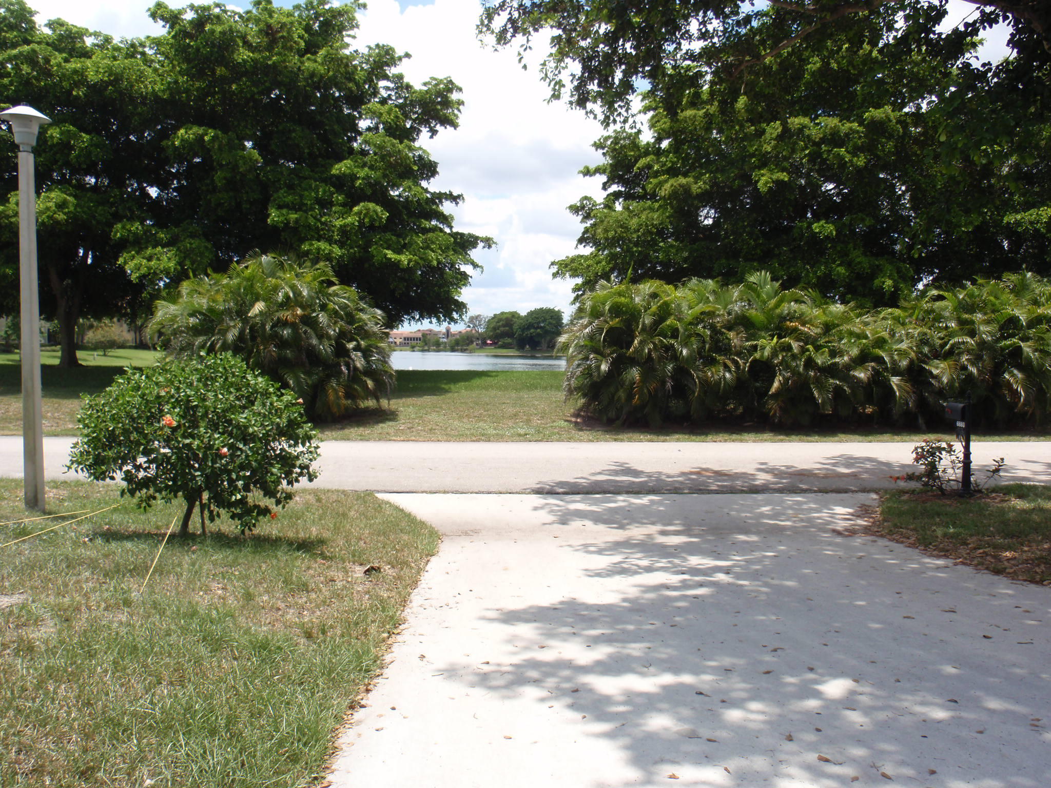 6893 Bianchini Circle Boca Raton, FL 33433 - Photo 4 of 13 P7140870