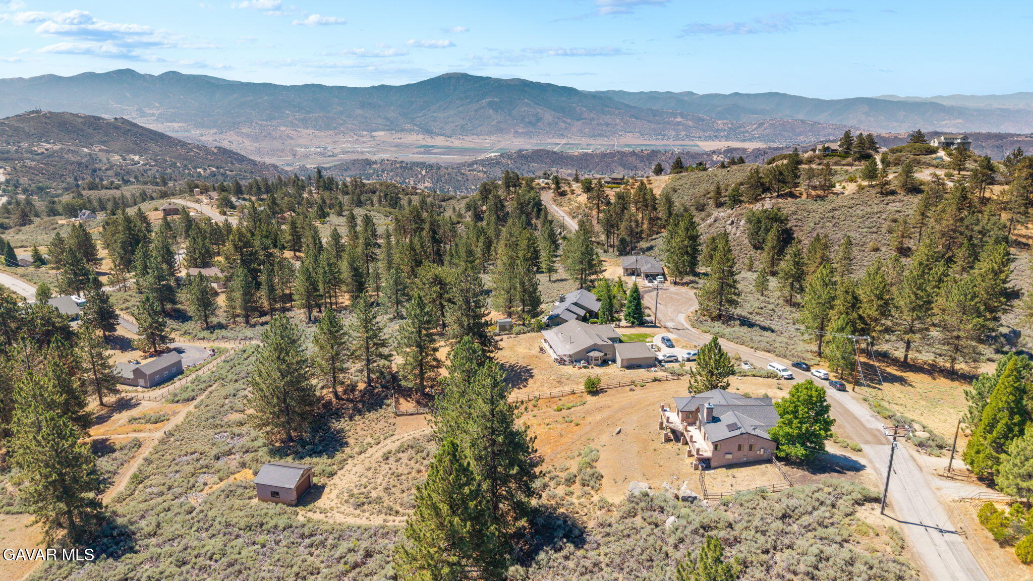 25620 High Rock Court Tehachapi, CA 93561 - Photo 40 of 49 40-web-or-mls-DJI_20260707104900_0056_D
