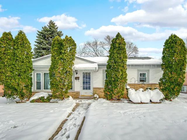 $269,900 | 11811 South Tripp Avenue, Alsip, IL 60803
