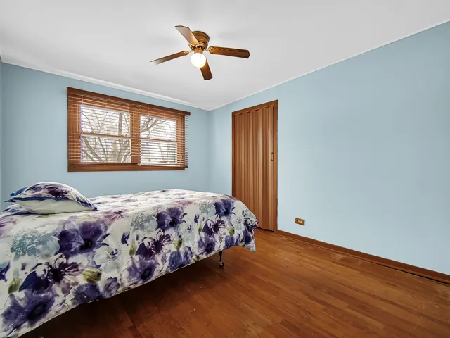 $269,900 | 11811 South Tripp Avenue, Alsip, IL 60803