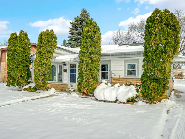 $269,900 | 11811 South Tripp Avenue, Alsip, IL 60803