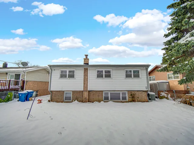 $269,900 | 11811 South Tripp Avenue, Alsip, IL 60803