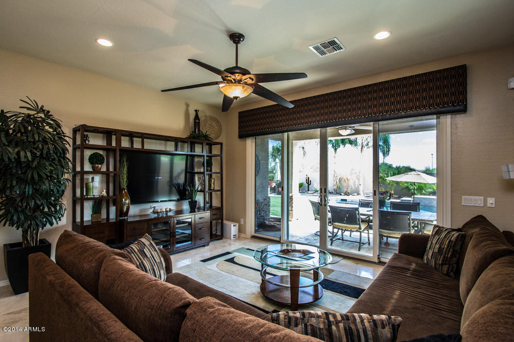 2409 West Apache Rain Road Phoenix, AZ 85085 - Photo 12 of 29 IMG_7446