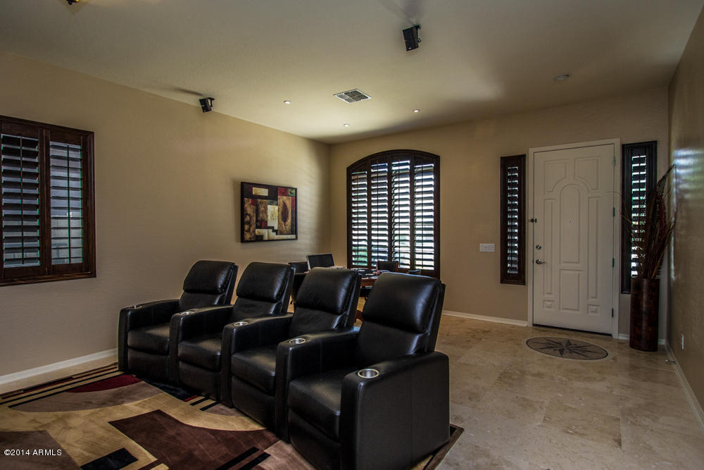 2409 West Apache Rain Road Phoenix, AZ 85085 - Photo 5 of 29 IMG_7387